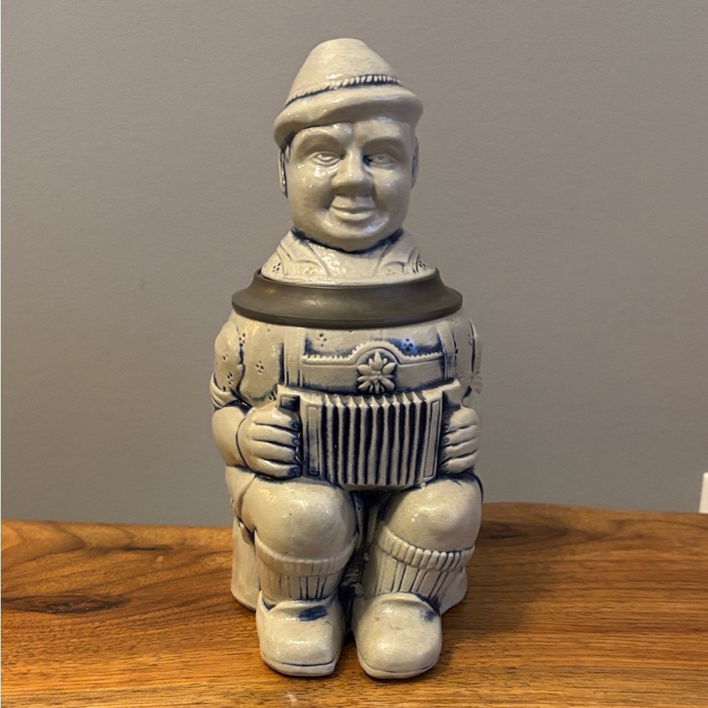 Vintage Rare GERZIT German lidded beer stein Accordion Guy Lederhosen Hat